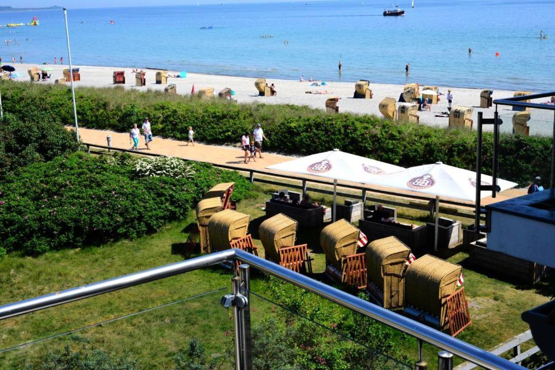 Traumhafter Ostsee-Ausblick, Fewo Direkt Am Strand เฟมาร์น ภายนอก รูปภาพ